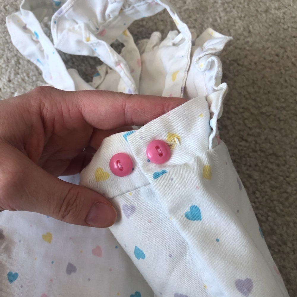 Vintage Winnie The Pooh Baby Romper Heart Print Made In USA Size M (28-32 Lbs) - Picture 9 of 11